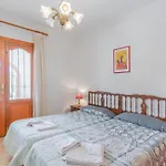 Merced Villa