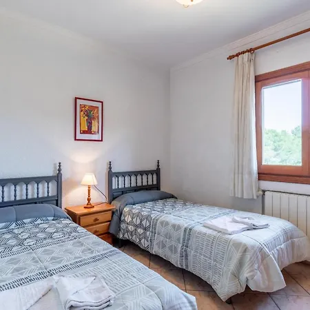 Merced Villa